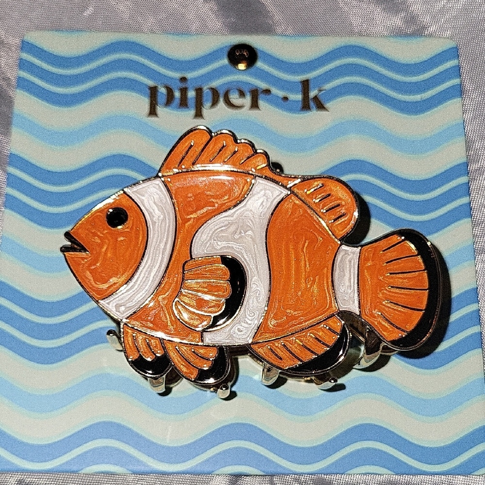 Piper K Orange and White Clownfish HAIR CLIP  Brand New Li M Lp